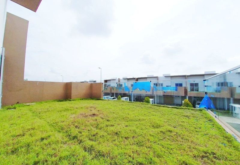 Casa Bluebell @ Cybersouth