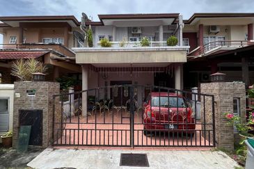 EMERALD PARK (SEREMBAN 2)