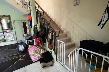 EMERALD PARK (SEREMBAN 2)