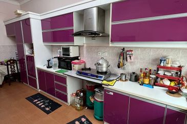 EMERALD PARK (SEREMBAN 2)