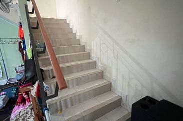 EMERALD PARK (SEREMBAN 2)