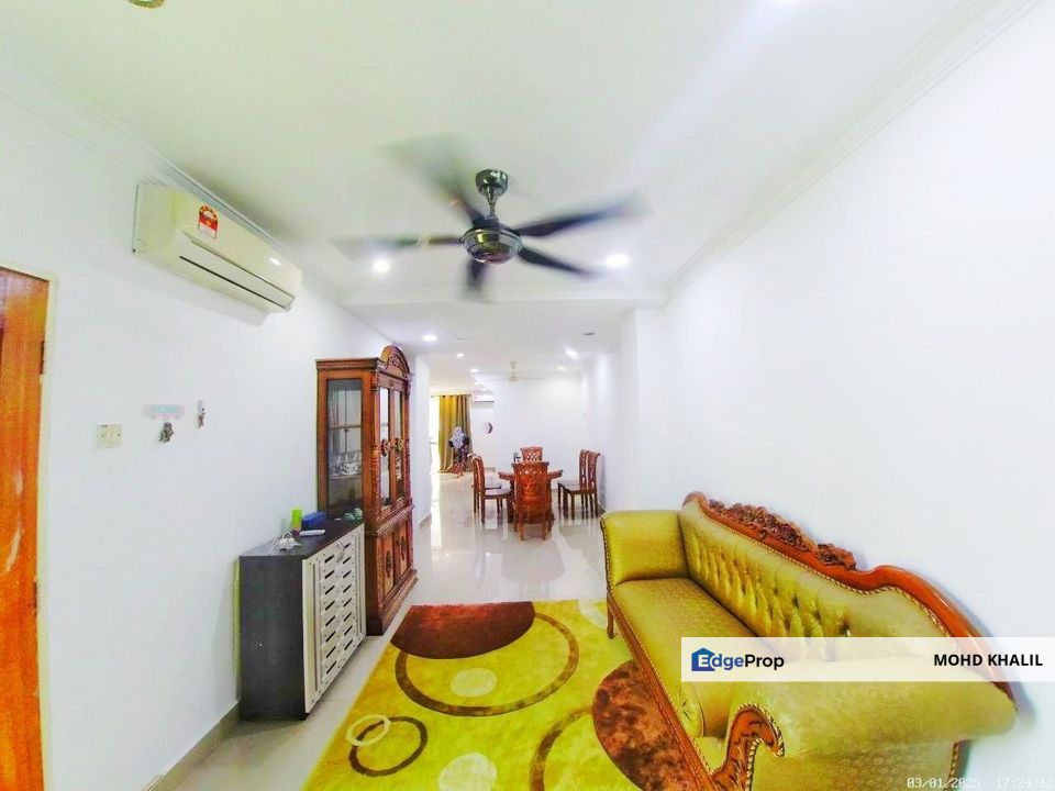 Taman Kajang Utama The Peak 208, Kajang  Double Storey  SIDE BY SIDE + RENOVATED & EXTENDED 🏡✨, Selangor, Kajang