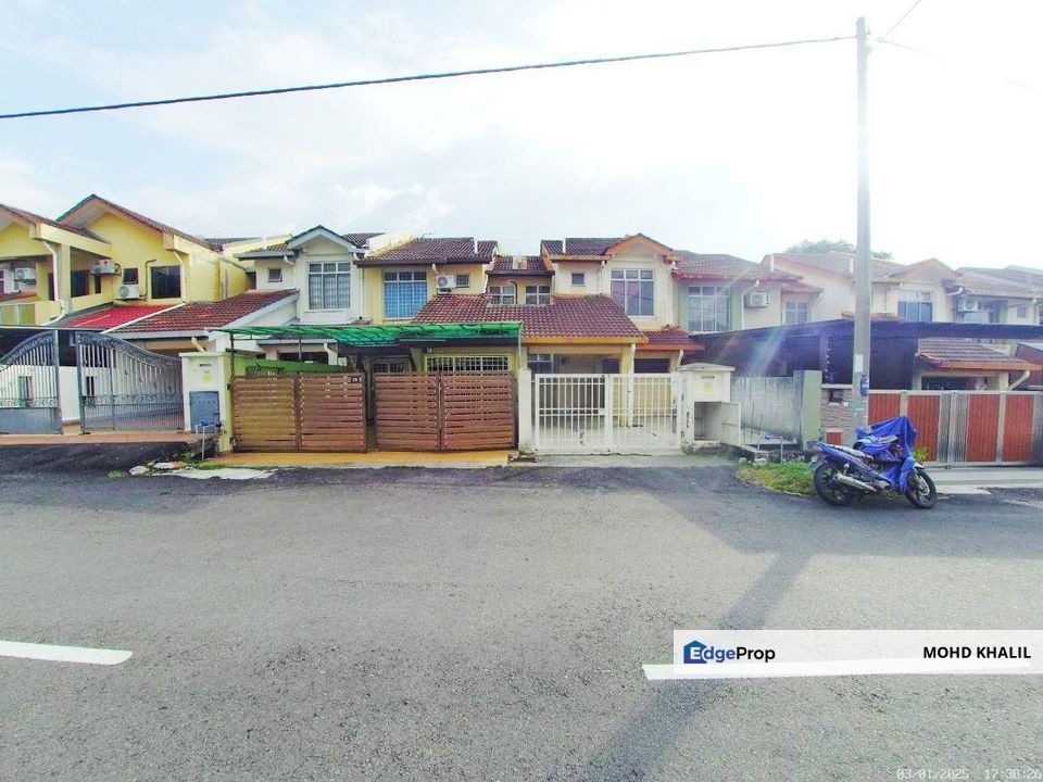 Taman Kajang Utama The Peak 208, Kajang  Double Storey  SIDE BY SIDE + RENOVATED & EXTENDED 🏡✨, Selangor, Kajang