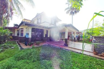 Taman Tasik Semenyih (Lake Residence)