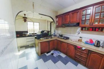 Taman Tasik Semenyih (Lake Residence)