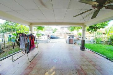 Taman Tasik Semenyih (Lake Residence)