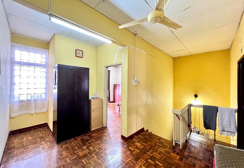 Persiaran Puncak Jalil 