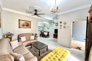 Persiaran Puncak Jalil 