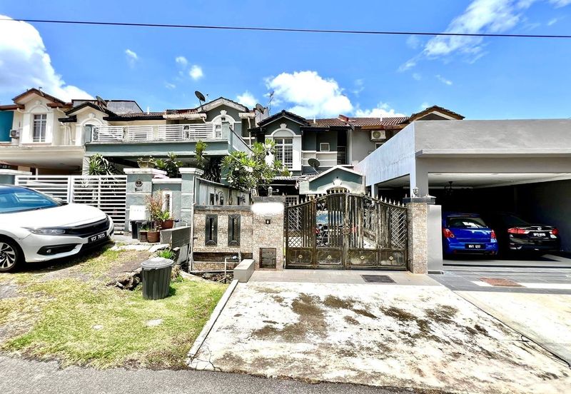 Persiaran Puncak Jalil 