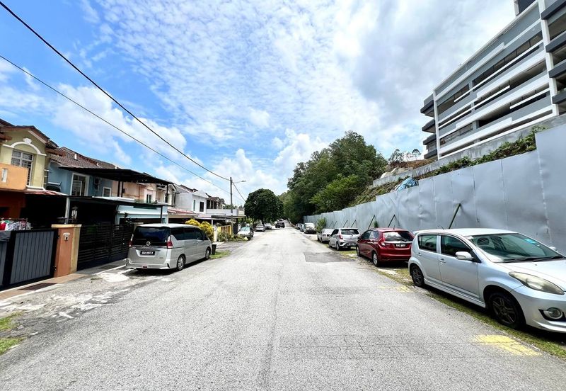 Persiaran Puncak Jalil 