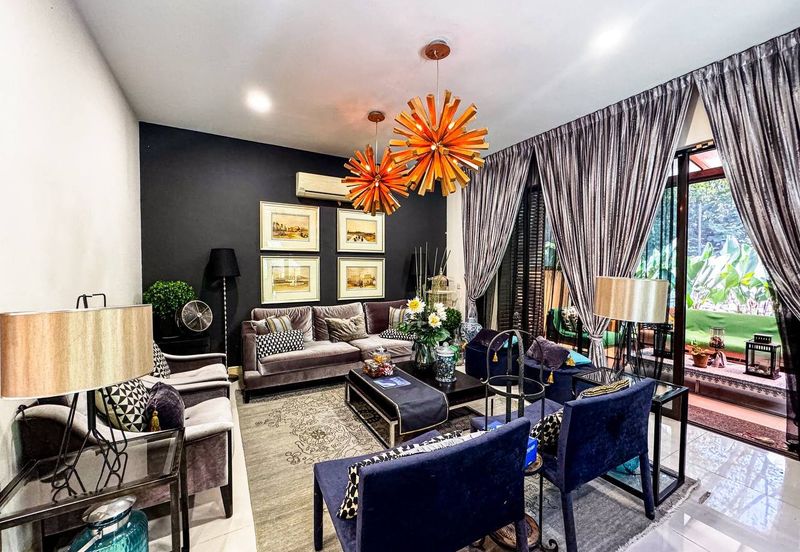 Mozart, Symphony Hills