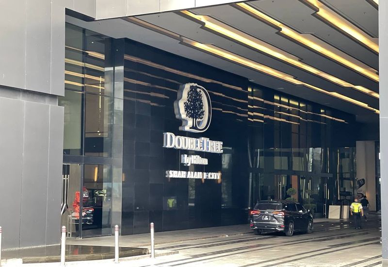 Twenty 8 @ i-City Finance Avenue