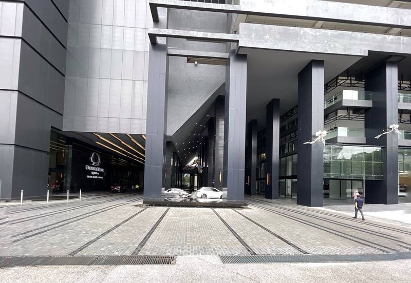 8 Premier @ i-City Finance Avenue