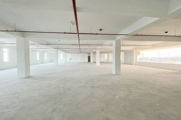 Taipan Business Centre, USJ 10