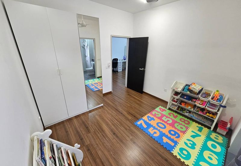 Serenia Amani @ Serenia City