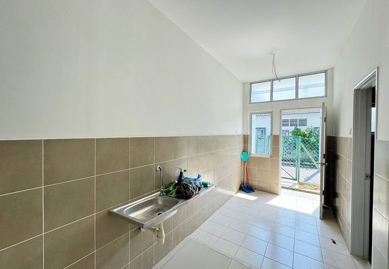 Bandar Tasik Senangin