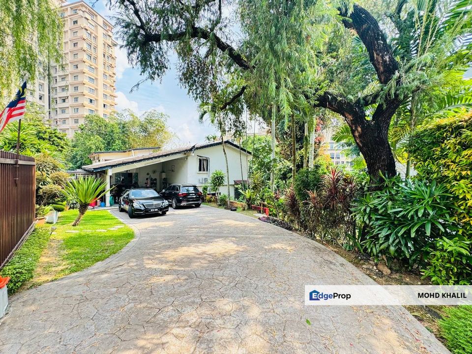 PETALING JAYA SECTION 16 📍 Prime Location Double Storey Bungalow 🏡✨ Huge Land Area, Selangor, Petaling Jaya