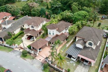 Taman Lavender Heights