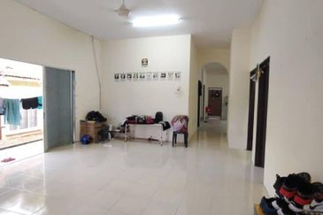 Taman Desa Baiduri Aman