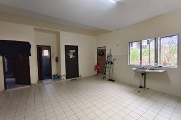 Taman Desa Baiduri Aman