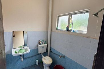 Taman Desa Baiduri Aman