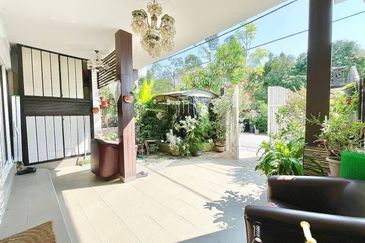 Taman Kepong (Kepong Garden)