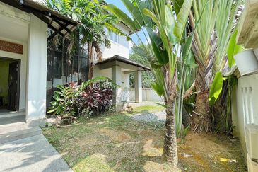 Seksyen 8, Kota Damansara