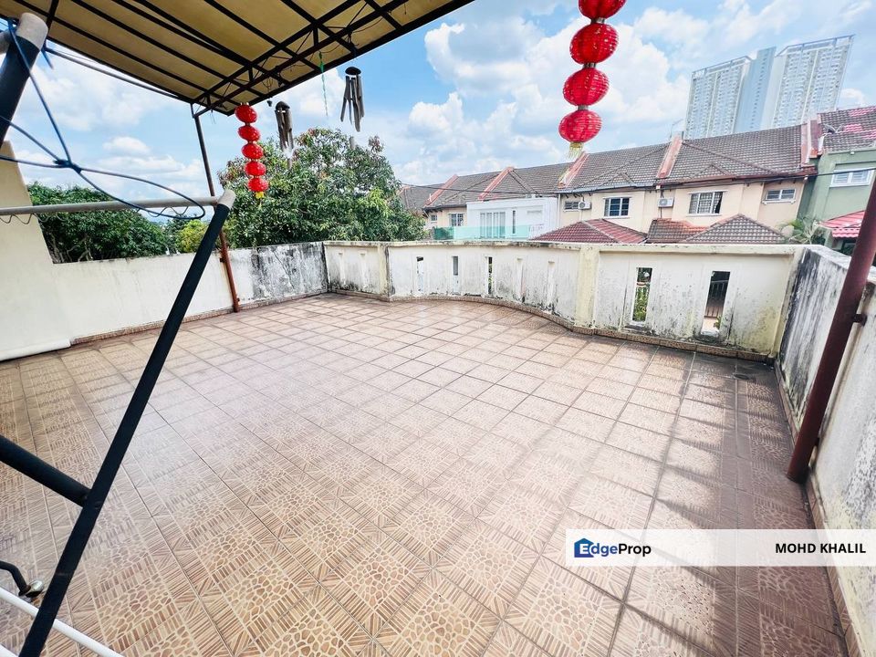 Alam Damai, Cheras KL  Double Storey Terrace 🏡 RENOVATED + BALCONY ✨ Fully Extended, Wet & Dry Kitchen 🍳, Kuala Lumpur, Cheras