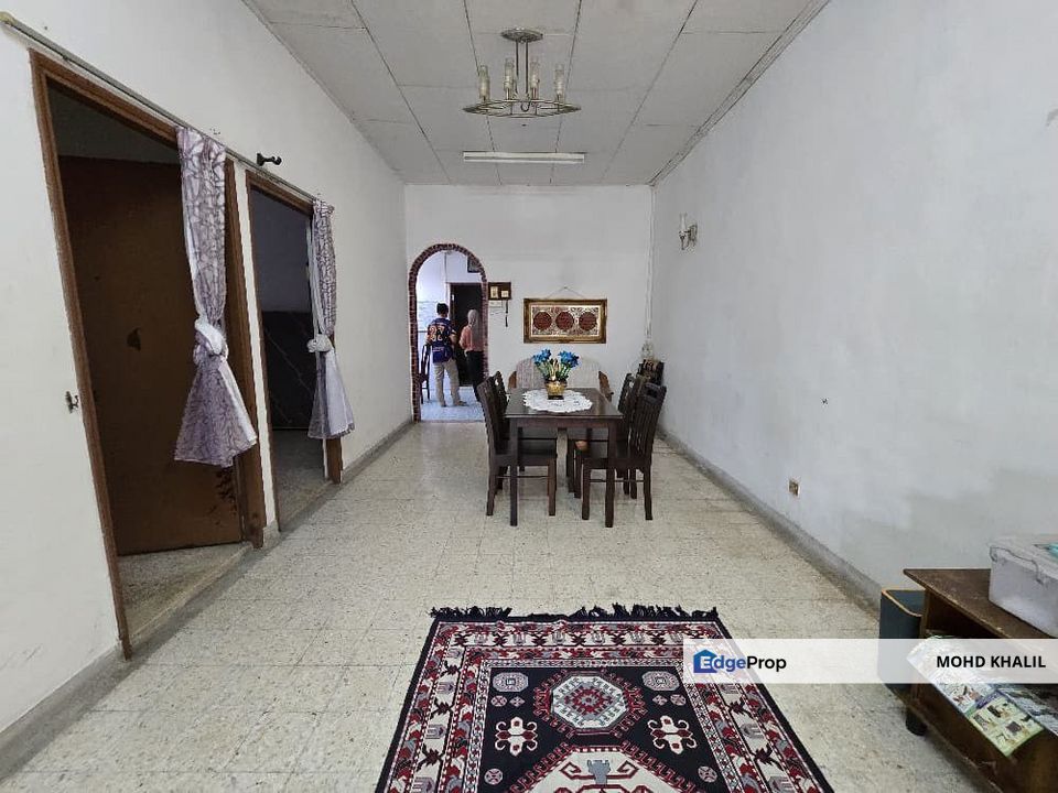 Taman Paroi Seremban 🏡 Single Storey Terrace  Fully Extended Kitchen & Living, Negeri Sembilan, Seremban