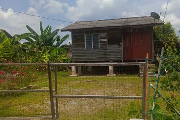 Rumah Rakyat Batu Kikir
