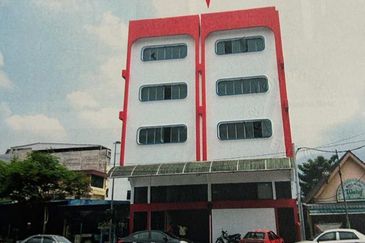 PUSAT KOMERSIAL PUNCAK TAIPING