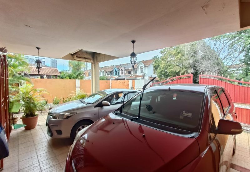 Taman Mutiara Subang