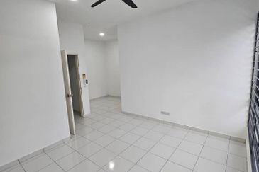 Jalan Setia Permai U13/42M