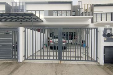 Jalan Setia Permai U13/42M