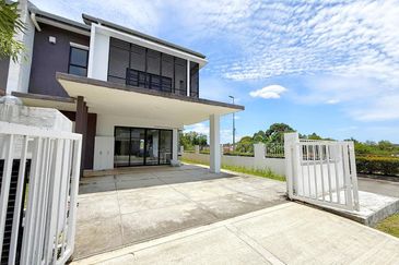 Siphonia @ Chemara Hills