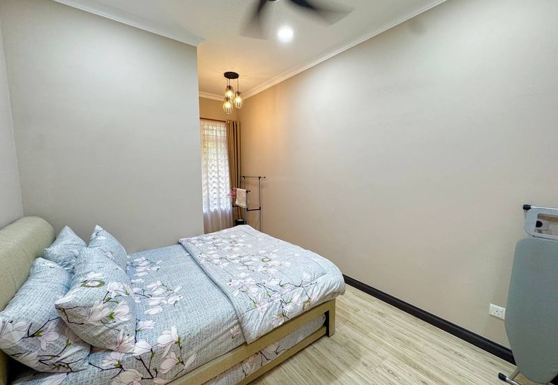 Kota Puteri, Batu Arang