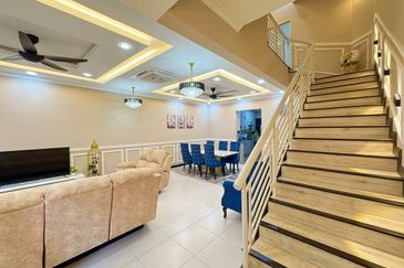 Kota Puteri, Batu Arang