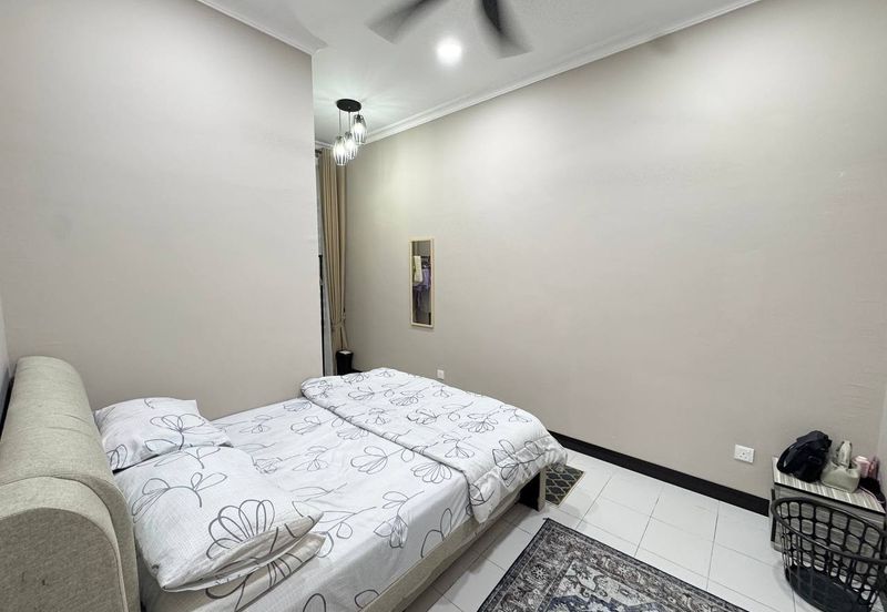 Kota Puteri, Batu Arang