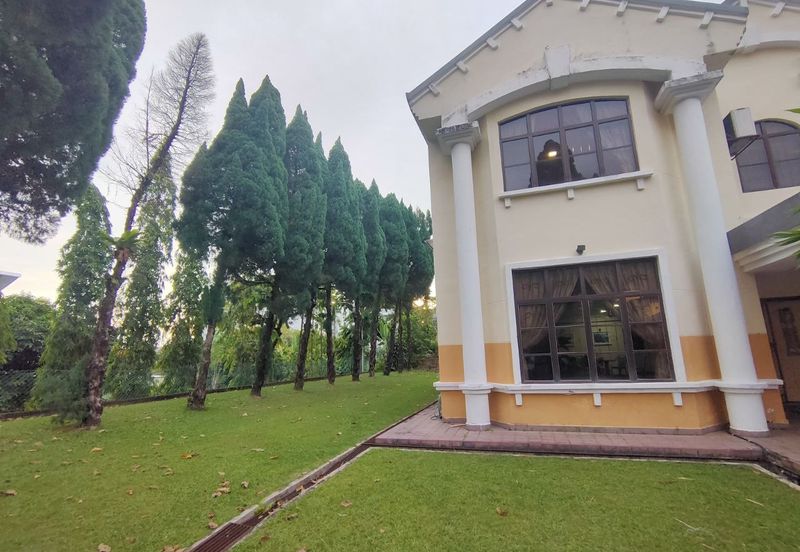 KGSAAS Golf Club, Seksyen 13