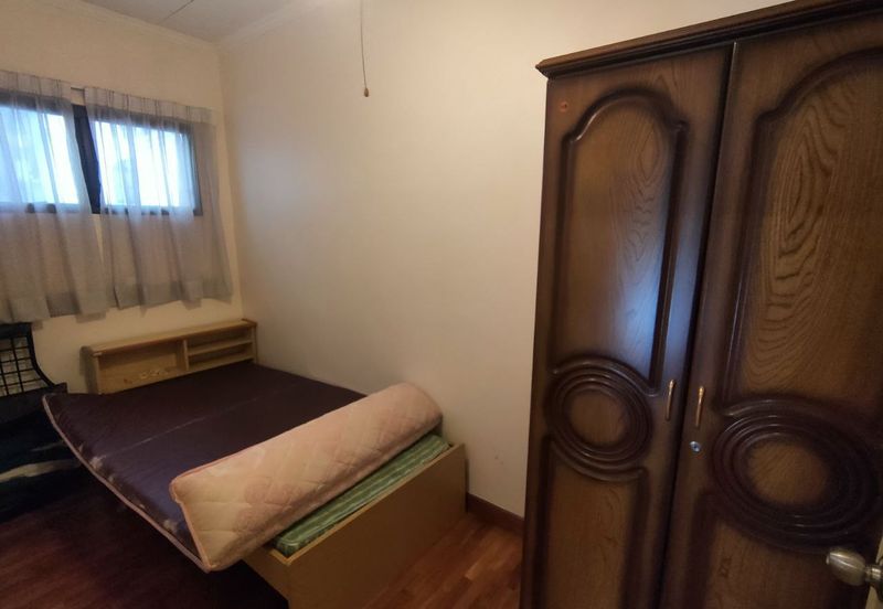 KGSAAS Golf Club, Seksyen 13