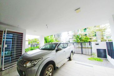 Jalan Sierra 2/5, Bandar 16 Sierra