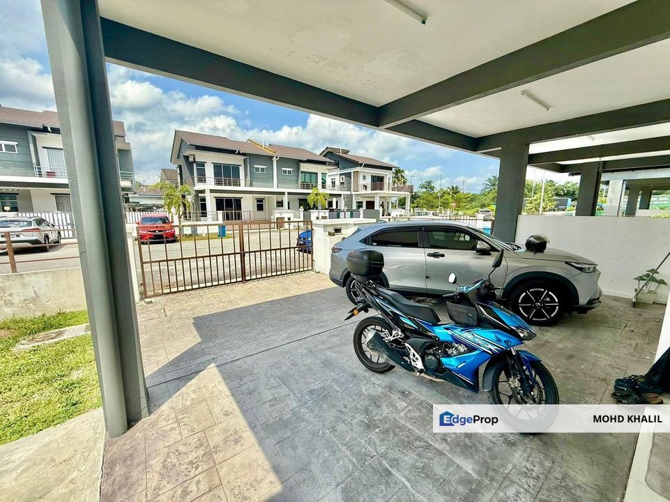 Taman Bukit Changgang, Banting  Single Storey Semi-D  FREEHOLD (OPEN), Selangor, Banting