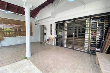 Seksyen 11, Shah Alam