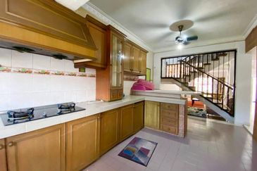 Seksyen 11, Shah Alam