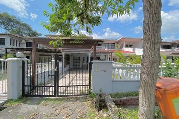 Seksyen 11, Shah Alam