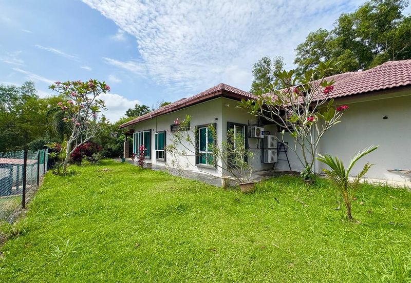 Persiaran Puncak Alam 1 