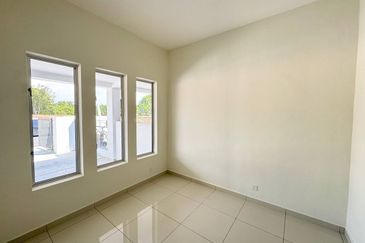 Taman Jenderam Sutera