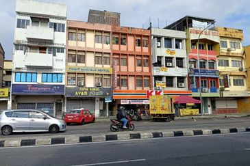 Jalan Sentul