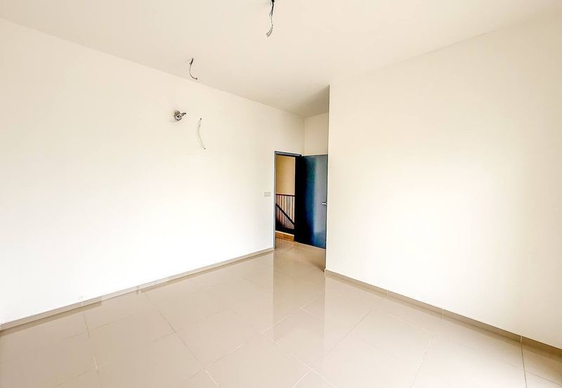 Casa Wood @ Cybersouth