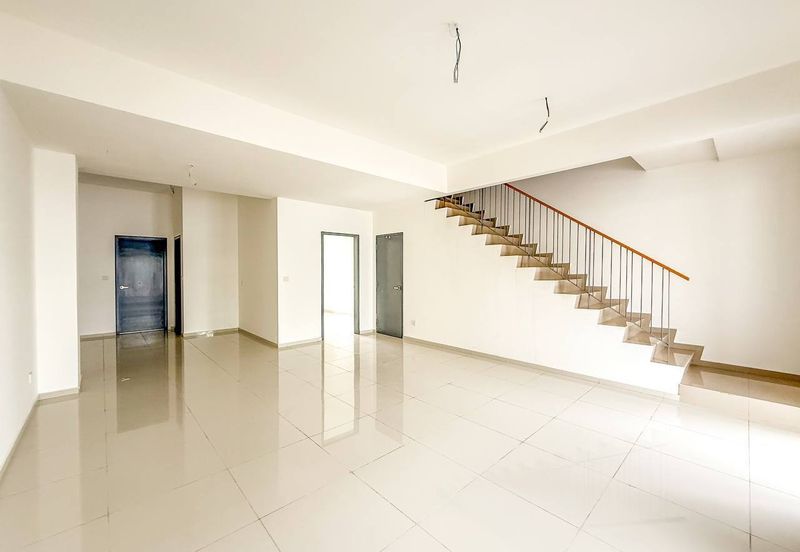 Casa Wood @ Cybersouth